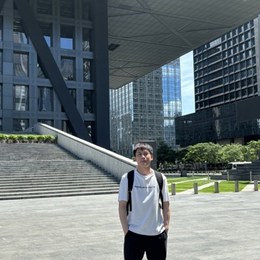 LongPort - Jayden Tang 等黄金坑