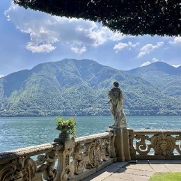 LongPort - 富兰克林掉下来