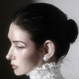 LongPort - 与月消