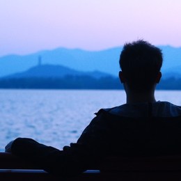 LongPort - 穩中求勝