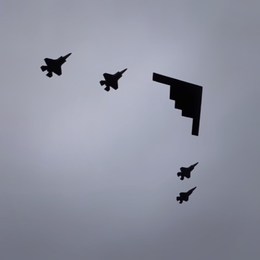 LongPort - 张俊杰 扫码