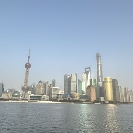 LongPort - 上海长期坚持走科技创